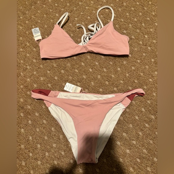 L*Space reversible bikini set - Picture 2 of 4